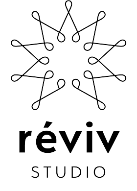Réviv Studio ApS logo