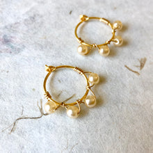 Indlæs billede til gallerivisning 'Pearl' creoler