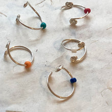 Indlæs billede til gallerivisning Fingerring mod angst